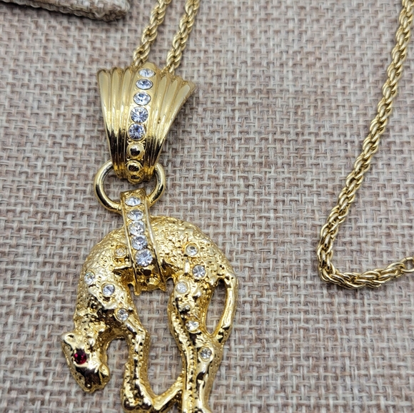 Park Lane Jewelry - Vintage Elegant Gold Panther Pendant Necklace Park Lane Rare Piece